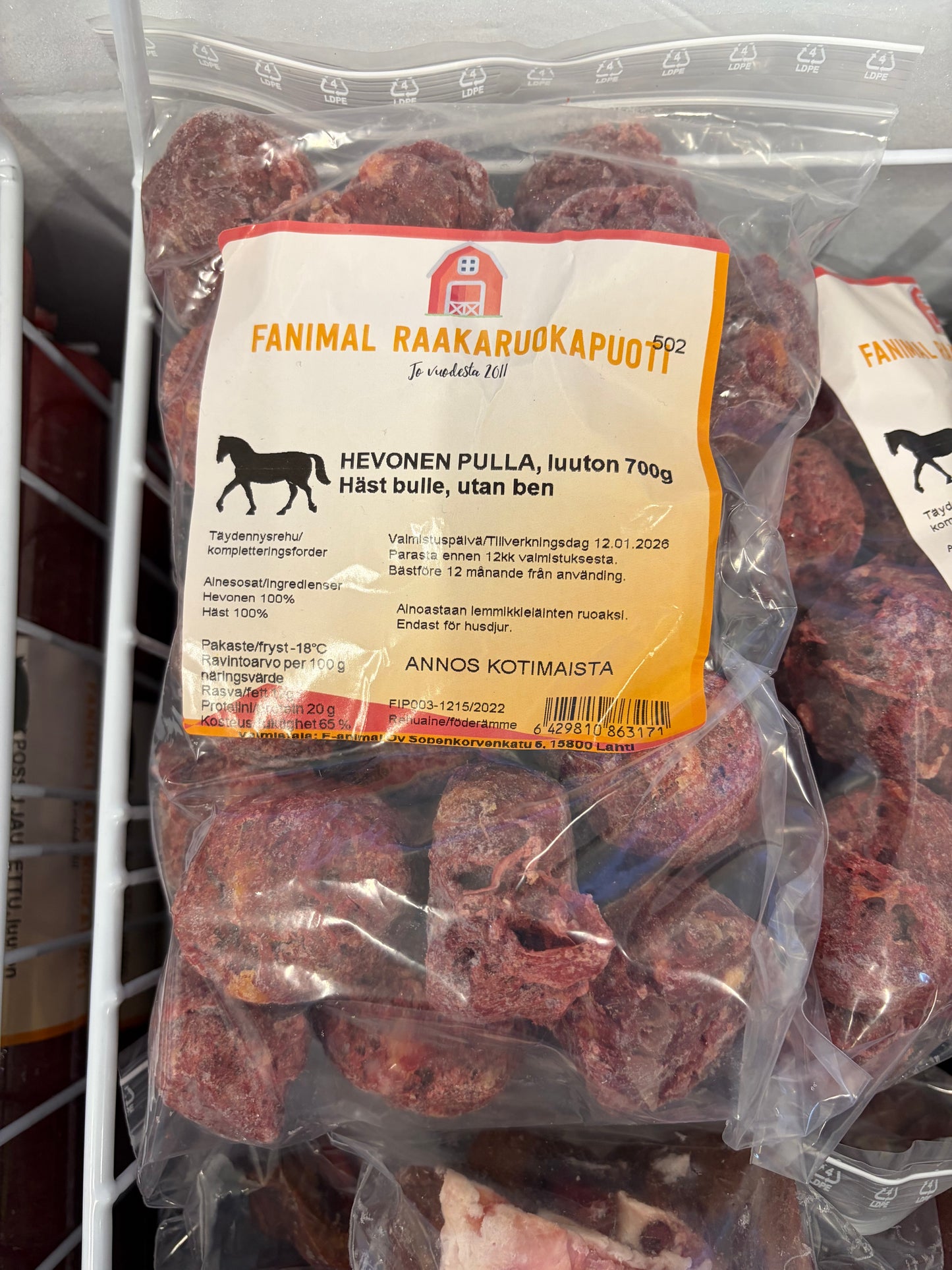 Hevonen pulla, luuton 700g (E)